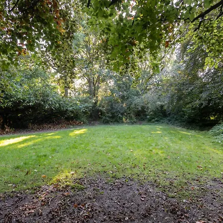 بيت للعطل Host & - Chatsworth Townhouse I *